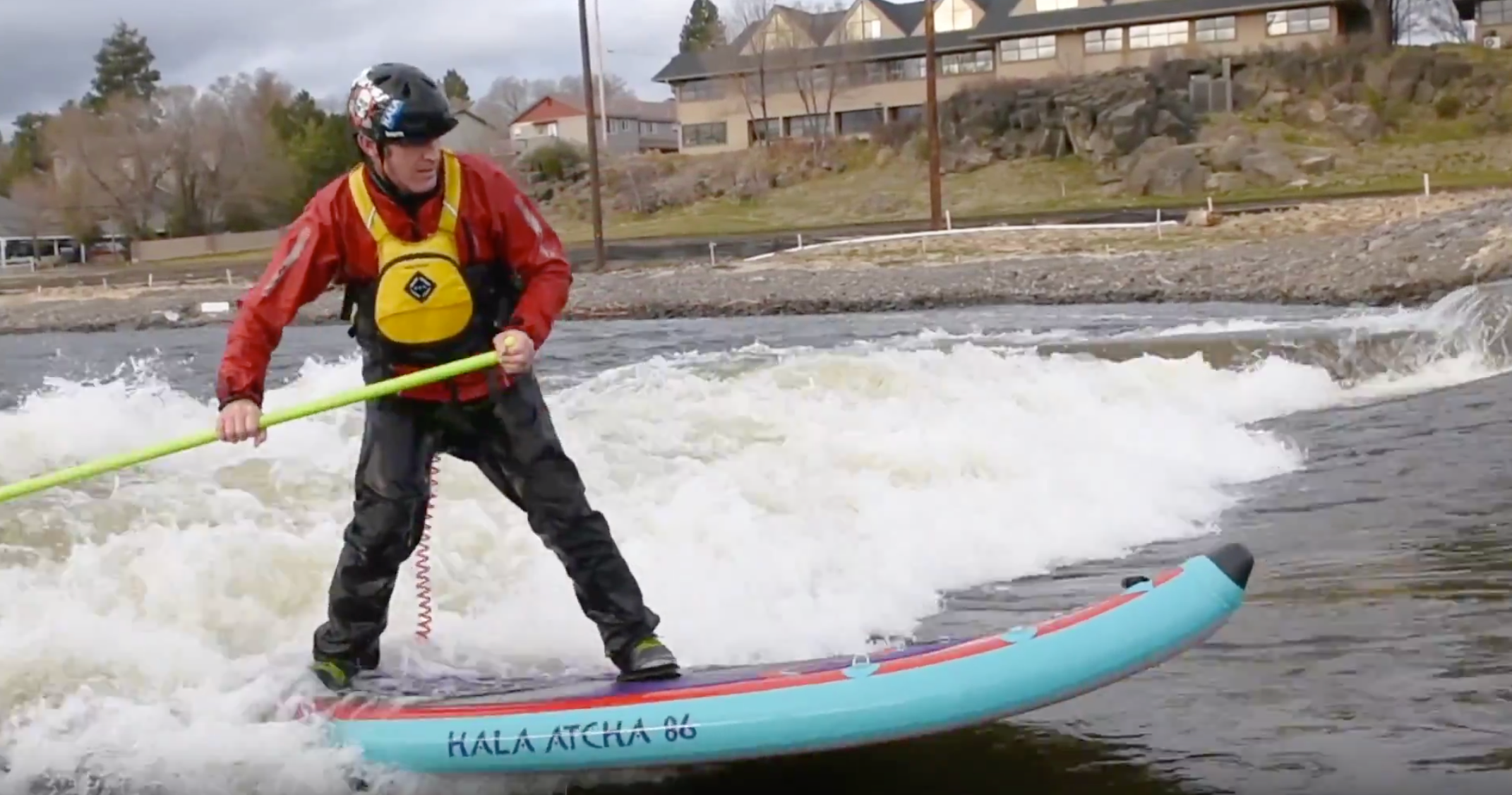 Mush Pile Wave SUP Surf at Bend Whitewater Park